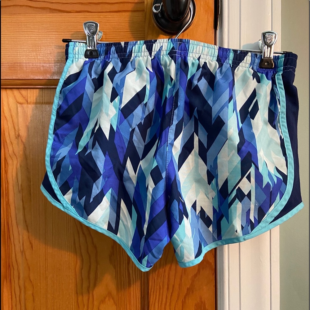 -Nike Shorts